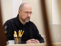 Шмыгаль: импорт, к сожалению, растет, но задача свести торговый баланс хотя бы до нуля остается