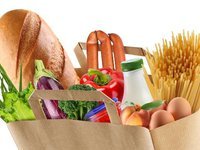 Правительство ослабило контроль за ценами на социально значимые продукты