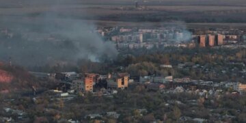 В Покровске бои на каждой улице, FPV-дроны контролируют подходы — украинские подразделения отрезаны