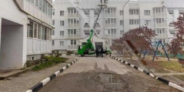 Прифронтовой российский город начали накрывать сеткой от дронов