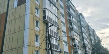 Нове життя для Київщини: тривають роботи з відновлення будинку на 254 квартири