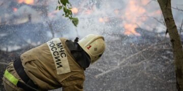 “Эпидемия” поджогов в России: горят релейные шкафы и электрощитовые, – источники