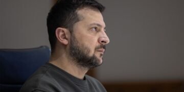 Россия стянула больше всего сил к Покровску, в городе продолжаются бои, – Зеленский