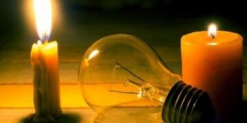 Київ та Київщина без світла: графіки відключень за годинами