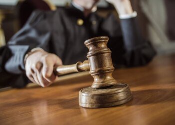 Наводили ворожі "Гради" на Сумщину та закликали здаватися рашистам: подружжя зрадників отримало 15 років