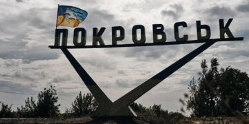 На Покровському напрямку 150 тисяч окупантів продовжують штурми, ЗСУ контратакують – Зеленський