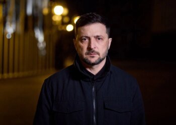 Зеленський закликав українців бути дуже уважними до повітряних тривог найближчими днями