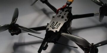 Украинские FPV-дроны стали вдвое эффективнее: Le Monde раскрыло секрет