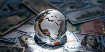 Мировой долг достиг $111 трлн: Украина в двадцатке стран с наибольшей долговой нагрузкой.