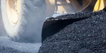 Афера на асфальті: розкрито схему переплати за асфальт в Києві