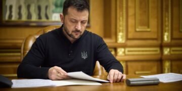 В Белом доме считают, что Зеленский может согласится на “мирный план” США, – Politico