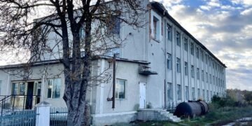 В Тернопольской области продают производственно-складской комплекс площадью 10 560 квадратных метров с возможностью расширения.