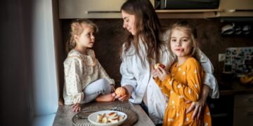 Рождественский пост 2025: обязателен ли он для детей, беременных и больных людей