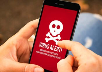 Експерти назвали головні ознаки того, що ваш смартфон “підчепив” вірус: топ ознак
