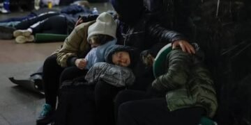 Тривога під землею в Києві: поради для тих, хто ховається в метро