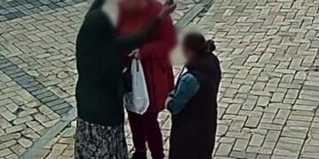 Грабіж під виглядом зцілення: у Києві затримали «цілительку»