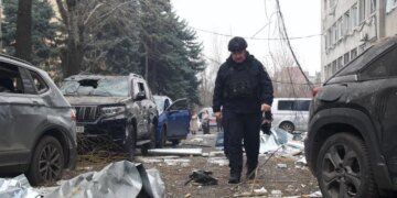 Россияне нанесли баллистический удар по Днепру: есть погибшие и много раненых. ФОТО