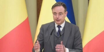 Премьер Бельгии заявил, что Россия «не проигрывает» и пригрозил «вечным возмездием»