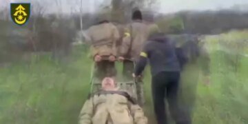 На Запорожском направлении осуществлена первая в своей истории эвакуация раненого с помощью робота. ВИДЕО