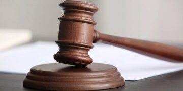 Причетні до обстрілу черги за хлібом та вбивства 20 людей у Чернігові: справу трьох російських командирів передали до суду