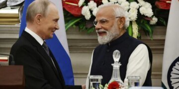 Путин и Моди демонстративно дразнили Трампа: Bloomberg определяет возможные последствия