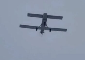 Россияне жалуются на атаку дронов: взрывы слышали вблизи Москвы. ВИДЕО