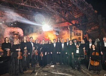 “Щедрик” прозвучал на разрушенной ТЭС. ВИДЕО