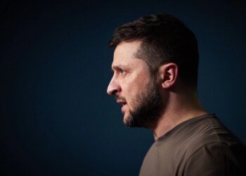 "Стоїмо там, де стоїмо" – Зеленський про питання територій у мирній угоді