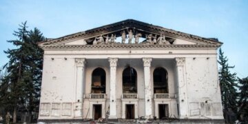 “Витрина “русского мира”: РФ распространяет фейки о восстановлении разрушенного Мариуполя