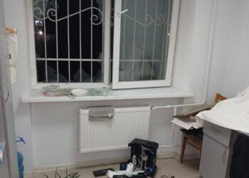 На Одещині внаслідок ворожого нічного обстрілу пошкоджено поліклініку