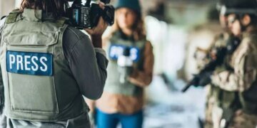 росія скоїла 870 злочинів проти журналістів та медіа в Україні – ІМІ