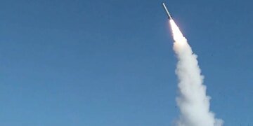 Над Україною знешкодили 52 з 60 російських дронів і один з двох балістичних "Іскандерів"