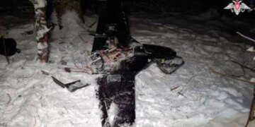 Ніхто не повірив? Викладай рандомні уламки і роби фото: у РНБО висміяли "докази" рф щодо атаки на резиденцію путіна