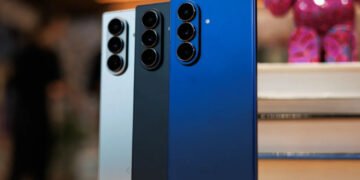 Складаний iPhone програє Samsung ще до релізу: витік розкрив вагу та товщину