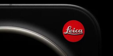 Тепер як справжній фотоапарат: Xiaomi додала у свій новий флагман деталь, якої немає в жодного конкурента