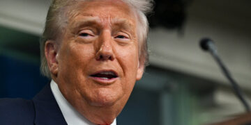 Трамп против Путина: сенаторы США объяснили, как закончить войну в Украине