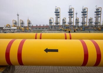 Европейцы продолжают финансировать войну РФ против Украины.