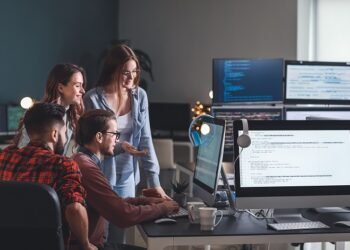 Оборот IT-компаний и цифровой экспорт в 2025 году продемонстрируют рост.