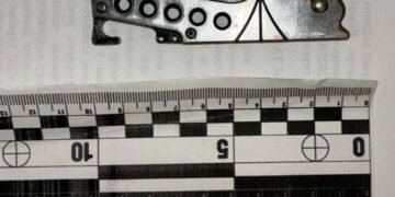 Кривавий напад у столиці: чоловік вдарив ножем власника цеху