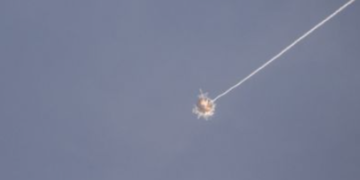 Ранкова небезпека в небі над Київщиною: що летить і звідки