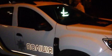 Погрози зброєю у громадському закладі: в Києві стався розбійний напад, – ФОТО