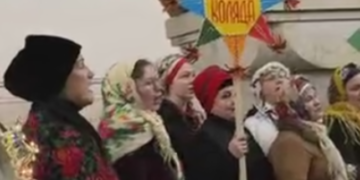 Різдв’яне диво в метрополітені Києва: що відбувалось на станціях, – ФОТО, ВІДЕО