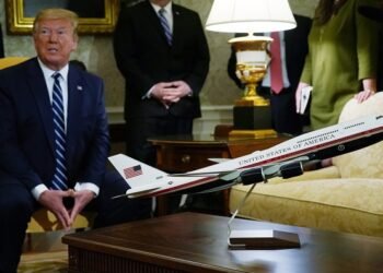 Бизнес в обмен на мир: США передали Европе план по восстановлению Украины и возвращению России в мировую экономику.