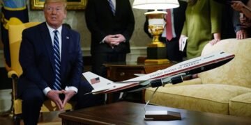 Бизнес в обмен на мир: США передали Европе план по восстановлению Украины и возвращению России в мировую экономику.