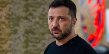 “Ожидаю доклада”: Зеленский анонсировал замену некоторых руководителей ОВА