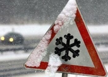 Ожеледиця у Києві: що загрожує на дорогах і тротуарах