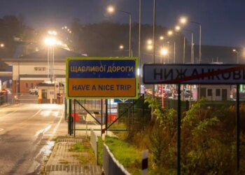 Історія з автобуса стала вірусною: українка зупинила проросійського туриста