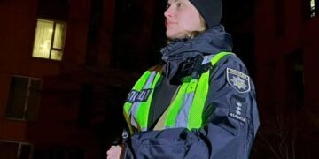 Після обстрілу — темрява і патрулі: що відбувається на Лівому березі Києва