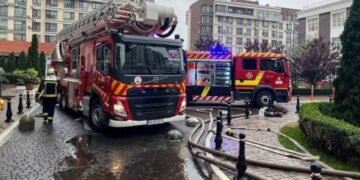 Тривога, дрони і пожежа в багатоповерхівці: що сталося в Києві