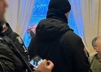 Смертельна сварка у Києві: чоловік задушив дружину через фінансові проблеми